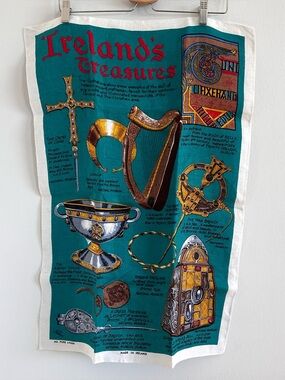 Irish Linen Vintage Celtic Art Ireland’s Treasures collectible kitchen tea towel